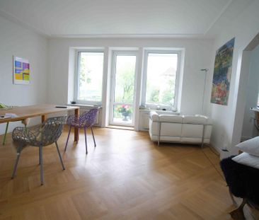 Neu renovierte 5-Zimmer Altbauwohnung - Foto 2