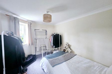 Regents Park Road - Photo 4