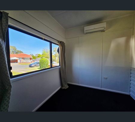 49 Wall Park, Seven Hills, NSW 2147 - Photo 2