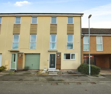 5 bedroom terraced house to rent - Photo 4
