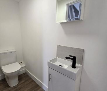2 bedroom terraced house to rent - Photo 5