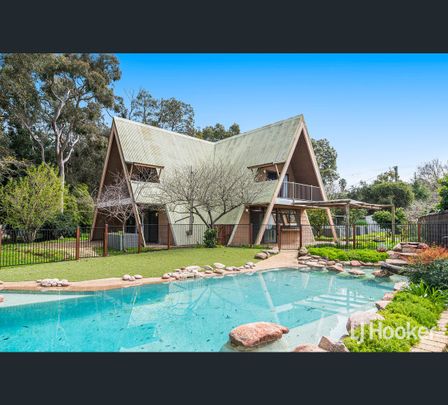 12 Tomlinson Place, Armadale, WA 6112 - Photo 1