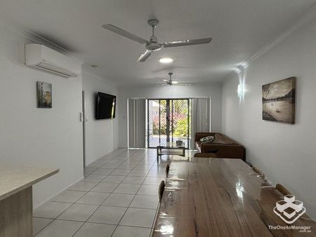 3 BEDROOM FURNISHED UNIT IN TROPICAL RESORT APARTMENTS - Photo 4