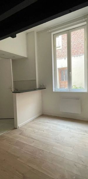 Location Appartement 1 pièces 20 m2 à Saint-Quentin - Photo 1