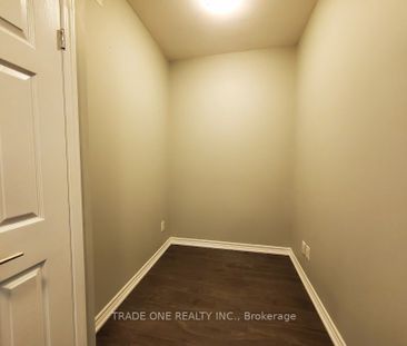 For Lease - 11611 Yonge Street Unit# 208, Richmond Hill, Ontario - Photo 4