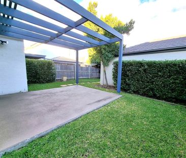 Perfectly Located Family Home Available Now! - Photo 5