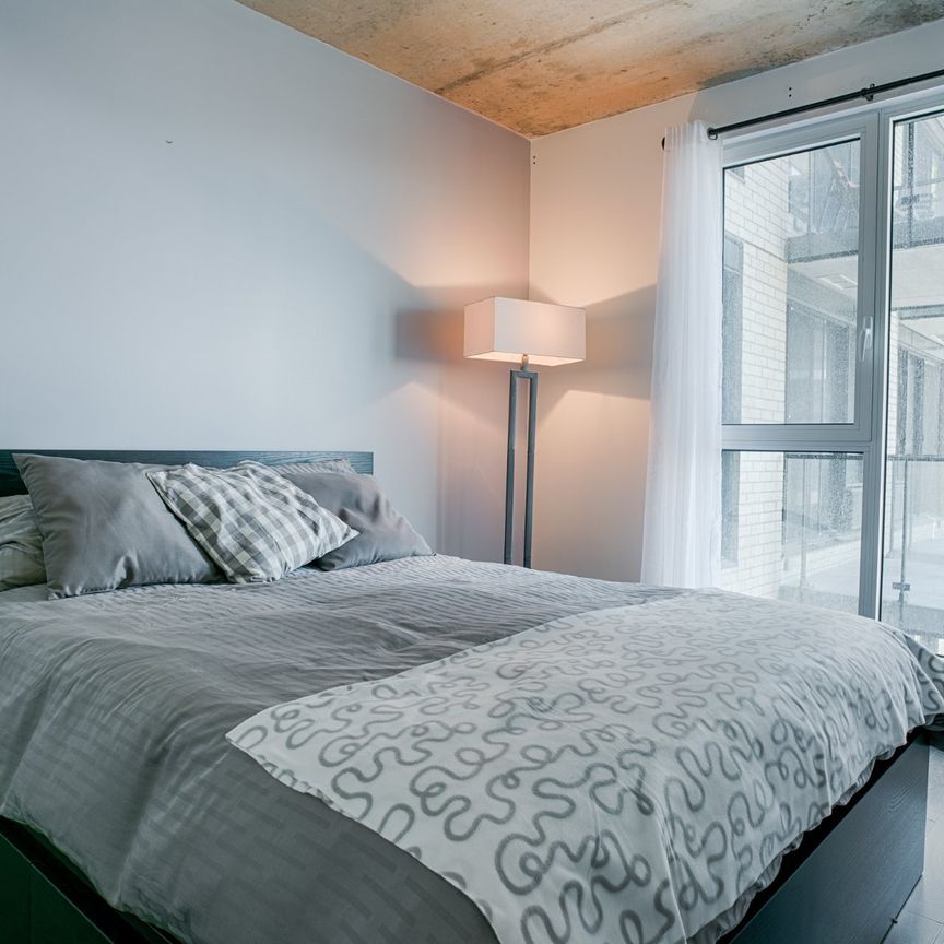 235 Rue Peel, apt. 508 - Photo 1