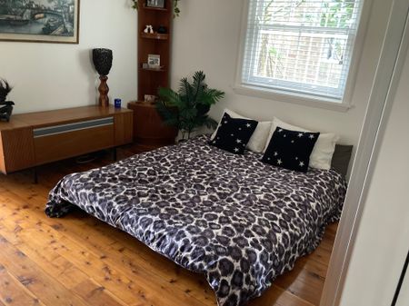 Bondi Beach - Photo 4