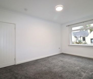 4 bedroom semi-detached house to rent - Photo 2
