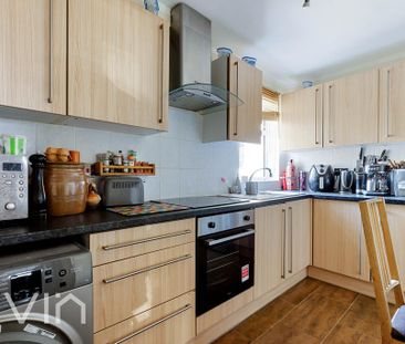 1 bedroom flat to rent - Photo 6