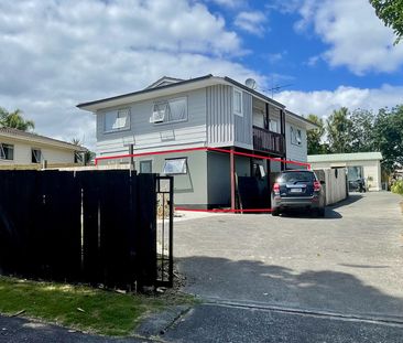 4B Pureora Place, Clendon Park, Auckland - Photo 2
