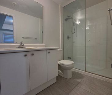 For Lease - 2635 William Jackson Drive Unit# 409, Pickering, Ontario - Photo 4