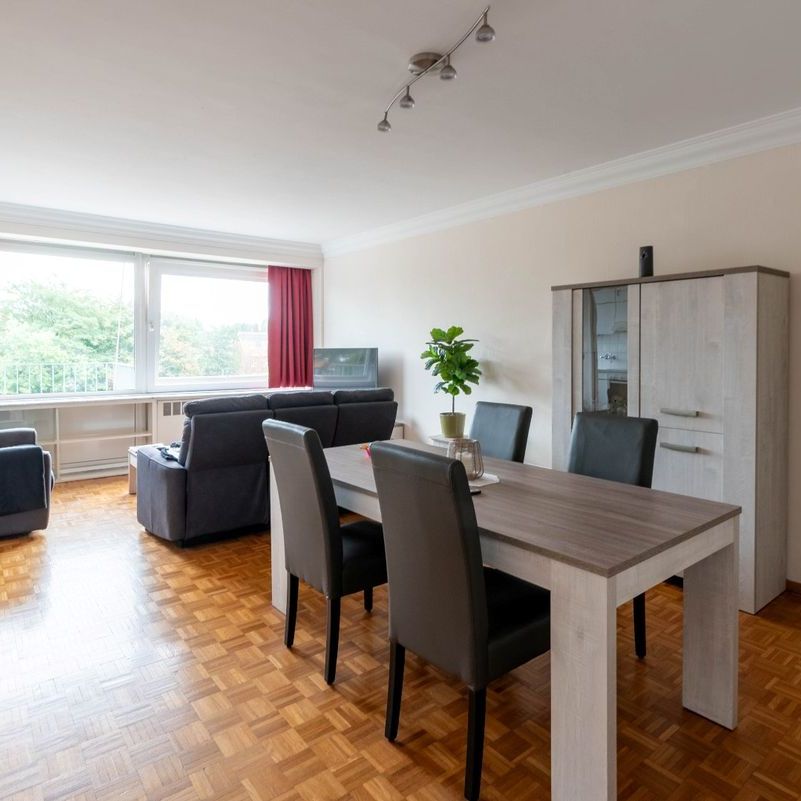 Appartement te huur in Antwerpen voor € 900 met 2 slaapkamers - Photo 1