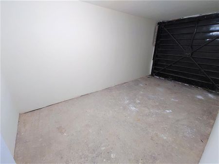 4 bedroom terraced house to rent - Photo 5
