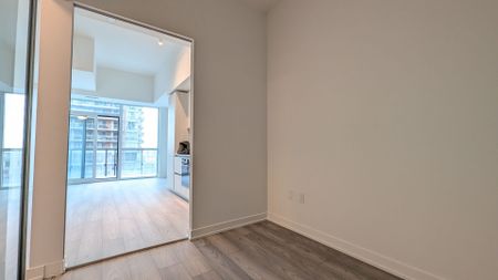 For Lease - 120 Broadway Avenue Unit# 605, Toronto, Ontario - Photo 3
