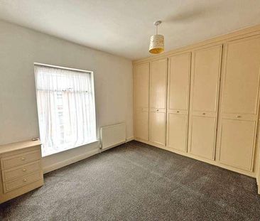 Lily Street, Royton, OL2 - Photo 5