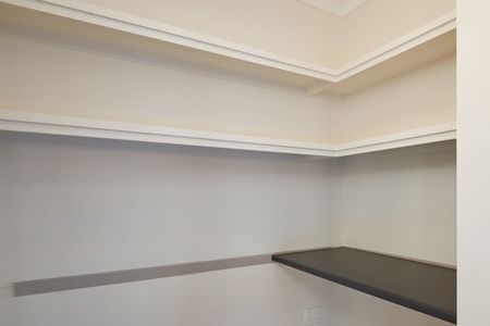 Home For Rent - Photo 4