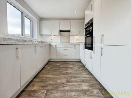 Hammett Crescent, CM23, Bishops Stortford - Photo 5