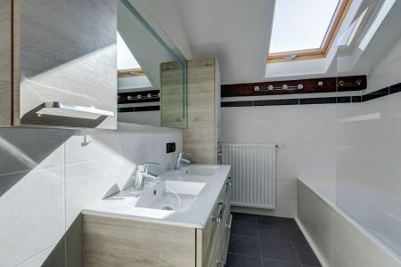 Appartement 4 pièces - 3 chambres - Villaz - Cave + Parkings - Photo 5