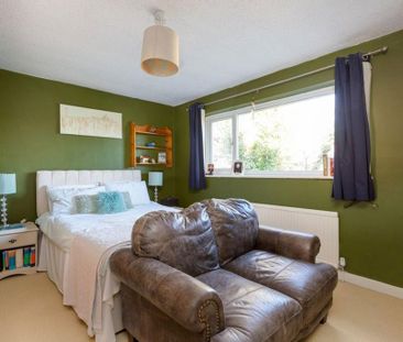 4 bedroom detached house to rent - Photo 6