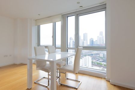 Studio Flat, Ontario Tower, E14 - Photo 3