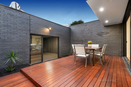 9a Downs Street, Brunswick - Photo 3