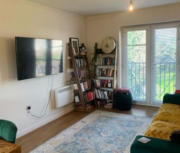 2 bedroom apartment to rent - Photo 2