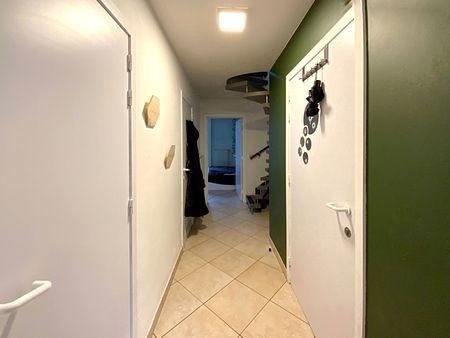 Lichtrijk ruim twee-slaapkamer-appartement - Foto 5