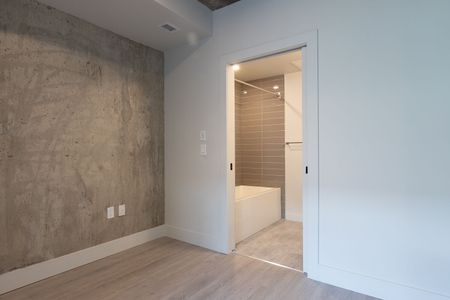 250 Besserer Street, Sandy Hill, Ottawa, ON - Photo 2