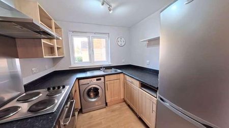 Macfarlane Chase, Weston-super-mare, BS23 - Photo 5