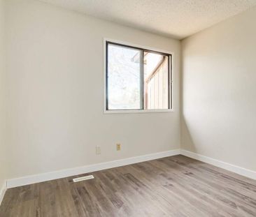 Premier Suite - 3 Bedroom - Photo 3