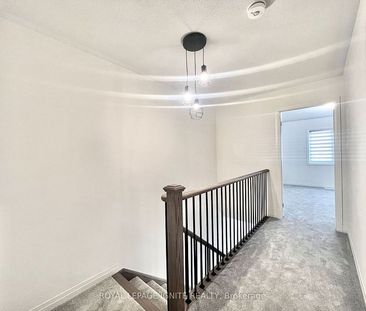 For Lease - 25 King George Way, Clarington, Ontario - Photo 4