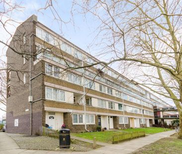 3 bedroom flat to rent - Photo 6