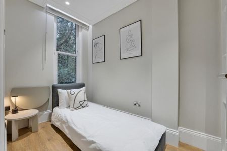 3 Bed Flat, Fitzjohn's Ave, NW3 - Photo 3