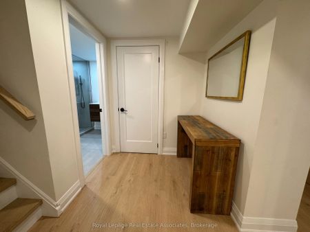 65 North Heights Road #Bsmt - Photo 5