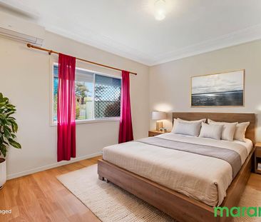 LOVELY FAMILY HOME! - Photo 4