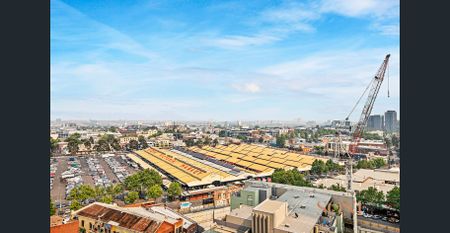 Fully Furnished One Bedroom Apartment in the Heart of Melbourne CBD - Photo 4