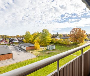 Östermalmsvägen, Finspång - Photo 6