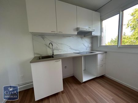 Location Appartement 1 pièce 30m² LES ULIS 91940 - Photo 2