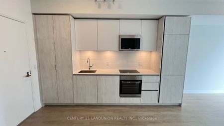 For Lease - 8 Widmer Street Unit# 3707, Toronto, Ontario - Photo 5