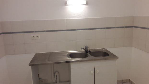 Location Appartement 3 pièces 68m² LA CHAUSSEE ST VICTOR 41260 - Photo 1