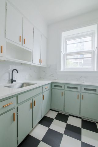 1245 Rue St Marc, Montréal, QC - Photo 2