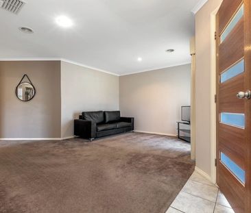 Family Home - Quiet Court, near Fed Uni - Photo 3