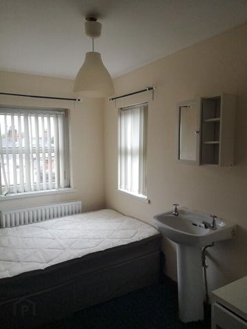 34 Sandhurst Drive, Belfast, Belfast, BT9 5AY - Photo 3