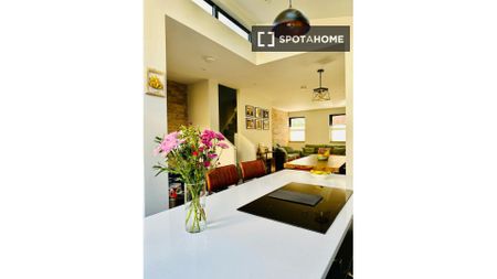 2-bedroom apartment for rent in Portobello, Dublin - Photo 5
