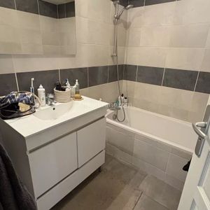 Location Appartement 2 pièces 42 m2 à Martigues - Photo 2