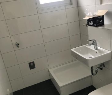 Modernes Duschbad und Balkon gesucht ? Dann haben wir was für Sie... - Photo 5