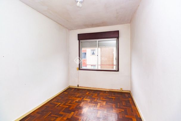 Apartamento com 1 quarto e 30m² para alugar em Jardim Itu, Porto Alegre. - Foto 1