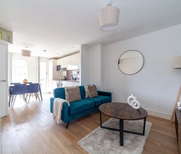 1 Bed Flat, Ivy Point, E3 - Photo 1