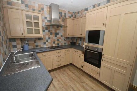 Foregate Street, Chester, CH1 - Photo 3